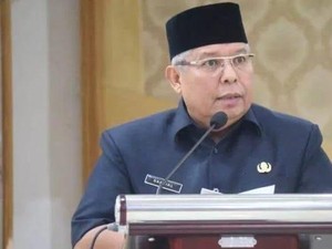 Eks Bupati Tanjabbar Safrial Masuk Bursa Pilgub Jambi, Ini Kata PDIP