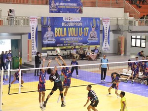 PBVSI Jatim Cari Bibit-bibit Atlet Voli Lewat Kejurprov U-17 di Bojonegoro