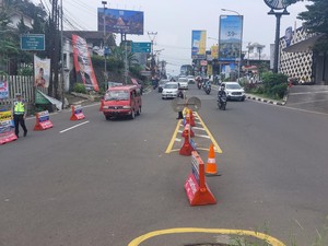 One Way Arah Jakarta Diberlakukan di Jl Raya Puncak Bogor Siang Ini