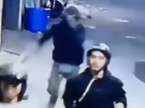 Sekelompok Pemuda Serang-Bakar Indekos di Jalan Faisal Makassar, Polisi Usut