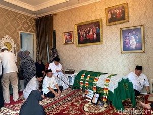 Sosok Ibunda di Mata Mendagri Tito Karnavian