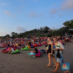 Turis Asing Habiskan Duit Rata-Rata Rp 21,6 Juta Selama di Indonesia