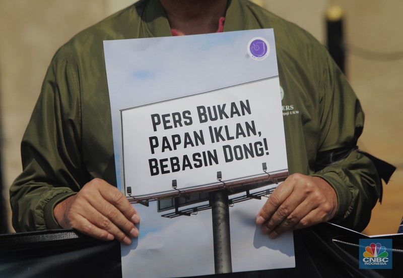 Demo Tolak Revisi UU Penyiaran. (CNBC Indonesia/Muhamad Sabki) Demo Tolak Revisi UU Penyiaran. (CNBC Indonesia/Muhamad Sabki)
