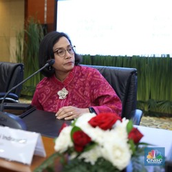 Katanya Ekonomi RI Baik Tapi Banjir PHK, Ini Respons Sri Mulyani!