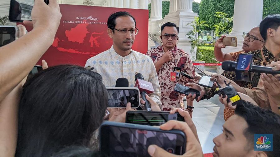 Menteri Pendidikan, Kebudayaan, Riset, dan Teknologi (Mendikbudristek) Nadiem Anwar Makarim. (CNBC Indonesia/Emir Yanwardhana)
