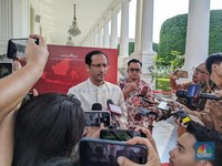 Kapan Aturan UKT Baru Berlaku? Ini Kata Nadiem