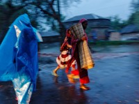 Malapetaka di Bangladesh, Negeri Gelap Gulita-Transportasi Lumpuh