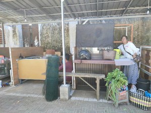 Pedagang Pasar Banyuwangi Mulai Kemas Dagangan Ikuti Relokasi