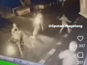 Viral ABG Magelang Tergeletak dengan 12 Tusukan di Jalan, Begini Kondisinya