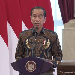 Jokowi: Pemerintah Punya 27 Ribu Aplikasi, Kerjanya Sendiri-Sendiri