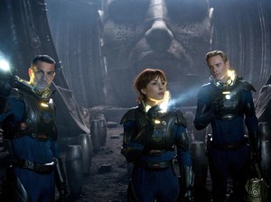 Tipuan Ridley Scott di Prometheus yang Bikin Cast Ketakutan Setengah Mati