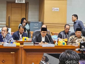 Dipimpin Cak Imin, Anggota Timwas Haji DPR Berangkat Awal Juni