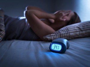 Sering Bangun Saat Malam Hari Gejala Diabetes? Begini Penjelasannya