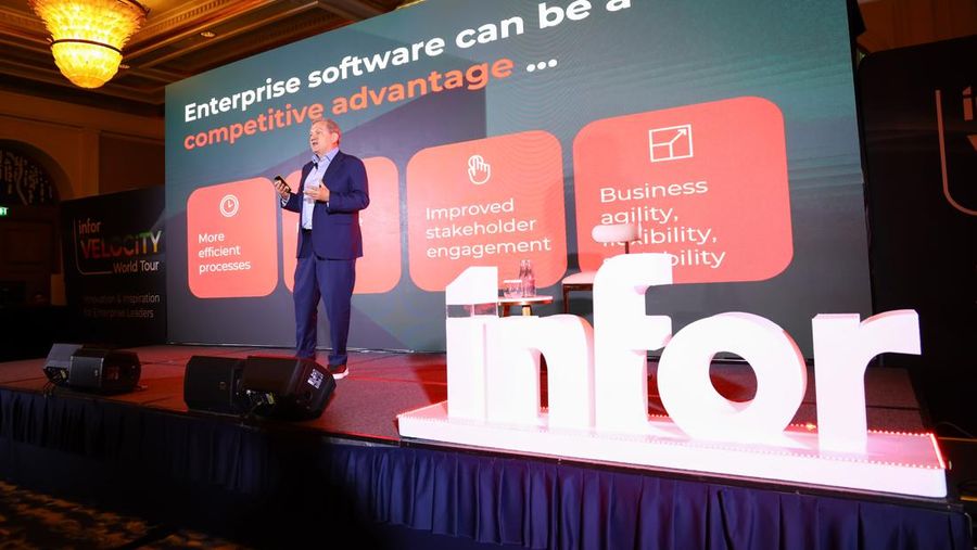 Infor menyelenggarakan event velocity world tour di Singapura.