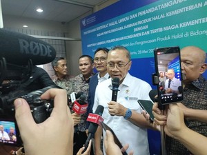 Mendag Zulhas Dorong UMKM Urus Sertifikat Halal Lewat Jalur Paguyuban