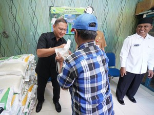 Ribuan Keluarga Kota Batu Terima Bantuan Pangan Beras CPP Tahap Dua
