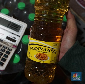 HET MinyakKita Bakal Naik Rp15.000, Cek Harga Terkini di Pasar!