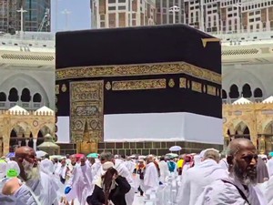 Begini Interior Kabah yang Jarang Diketahui Orang