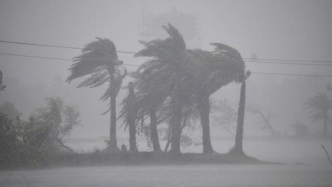 Mengerikan! Ini 10 Badai Terbesar Dalam Sejarah Dunia