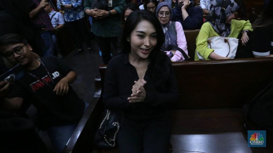 Biduan Nayunda Nabila Nizrinah menghadiri sidang kasus korupsi eks Mentan Syahrul Yasin Limpo (SYL) di PN Tipikor, Jakarta, (29/5/2024). (CNBC Indonesia/Muhammad Sabki)