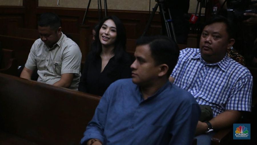 Biduan Nayunda Nabila Nizrinah menghadiri sidang kasus korupsi eks Mentan Syahrul Yasin Limpo (SYL) di PN Tipikor, Jakarta, (29/5/2024). (CNBC Indonesia/Muhammad Sabki)