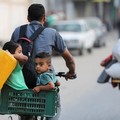 Pilu! Potret Pengungsi Gaza Tinggalkan Rafah, Tak Tahu Harus ke Mana
