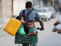 Pilu! Potret Pengungsi Gaza Tinggalkan Rafah, Tak Tahu Harus ke Mana
