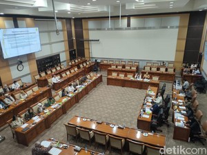 Rapat di DPR, Komnas HAM Sampaikan Perkembangan Aduan Kasus Vina Cirebon