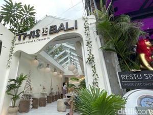 This Is Bali, Kafe di Ubud, Nyentrik dan Unik Sejak di Pintu Masuk