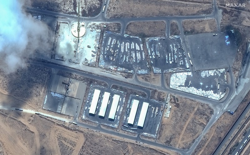 Gambar citra satelit yang dirilis pada Rabu (29/5) menunjukkan dampak serangan udara Israel di Rafah. (Maxar Technologies/Handout via REUTERS) Gambar citra satelit yang dirilis pada Rabu (29/5) menunjukkan dampak serangan udara Israel di Rafah. (Maxar Technologies/Handout via REUTERS)