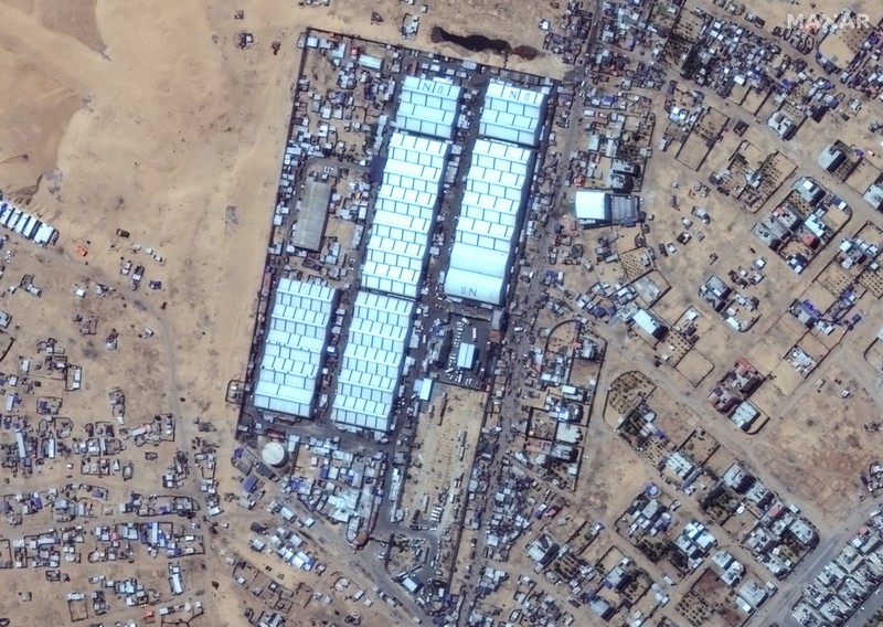Gambar citra satelit yang dirilis pada Rabu (29/5) menunjukkan dampak serangan udara Israel di Rafah. (Maxar Technologies/Handout via REUTERS) Gambar citra satelit yang dirilis pada Rabu (29/5) menunjukkan dampak serangan udara Israel di Rafah. (Maxar Technologies/Handout via REUTERS)