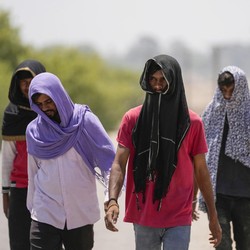 33 Warga India Meninggal 'Terpanggang' Cuaca Panas Bak Neraka