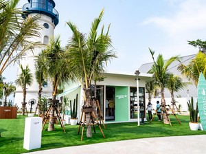Mendadak Liburan ke Brasil di Pop Up Store Lacoste PIK