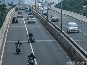 Video: Para Pemotor Nakal Masih Nekat Terobos JLNT Casablanca