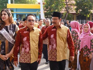 Wali Kota Pasuruan Terima Anugerah Kepala Daerah Peduli Lansia Dua Kali Berturut