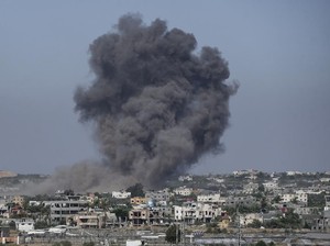 Israel Serang Gaza Termasuk Sekolah PBB, 16 Orang Tewas