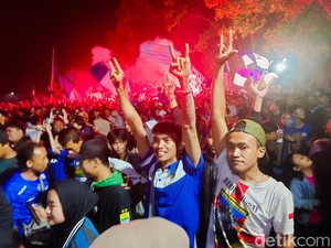 Persib Juara Liga 1 2023, Bobotoh Merinding!