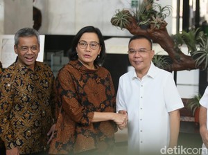 Dasco di Bursa Efek Indonesia: Bu Sri Mulyani Tidak Akan Mundur