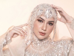 Move On dari Ammar Zoni, Irish Bella Kini Dekat dengan Pria Lain
