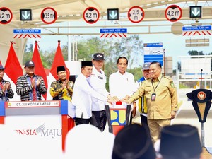 Kunjungi Riau, AHY Dampingi Jokowi Resmikan Tol Bangkinang-Koto Kampar