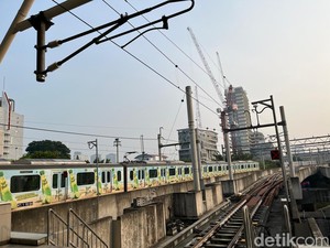 Besi Proyek Sudah Dievakuasi, Begini Situasi Stasiun MRT yang Normal Lagi