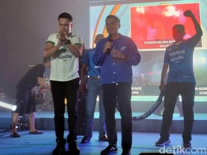 Pj Gubernur Jabar Wanti-wanti Bobotoh: Jangan Ganggu Mobil Pelat Luar Bandung