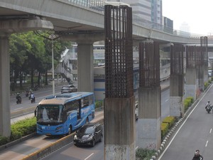 Sejarah Panjang Tiang Monorel Mangkrak, dari Era Sutiyoso hingga Pramono