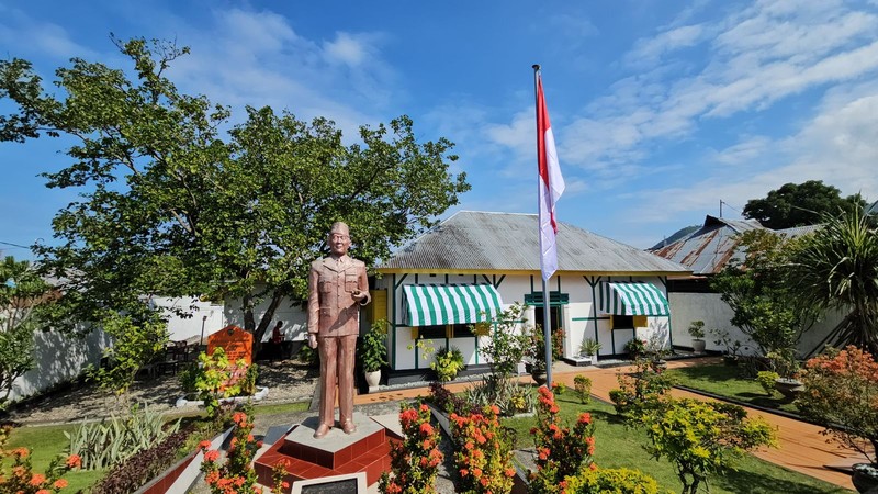 Rumah Pengasingan Bung Karno di Jalan Perwira, Ende Utara, Kabupaten Ende, Nusa Tenggara Timur (NTT). (Dok. PDIP) Rumah Pengasingan Bung Karno di Jalan Perwira, Ende Utara, Kabupaten Ende, Nusa Tenggara Timur (NTT). (Dok. PDIP)
