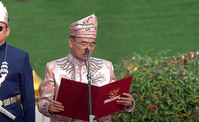 Presiden Joko Widodo menyampaikan pidato saat pacara peringatan hari lahir Pancasila tahun 2024 di Dumai, Sabtu (1/6/2024). (YouTube/Sekretariat Presiden) Presiden Joko Widodo menyampaikan pidato saat pacara peringatan hari lahir Pancasila tahun 2024 di Dumai, Sabtu (1/6/2024). (YouTube/Sekretariat Presiden)