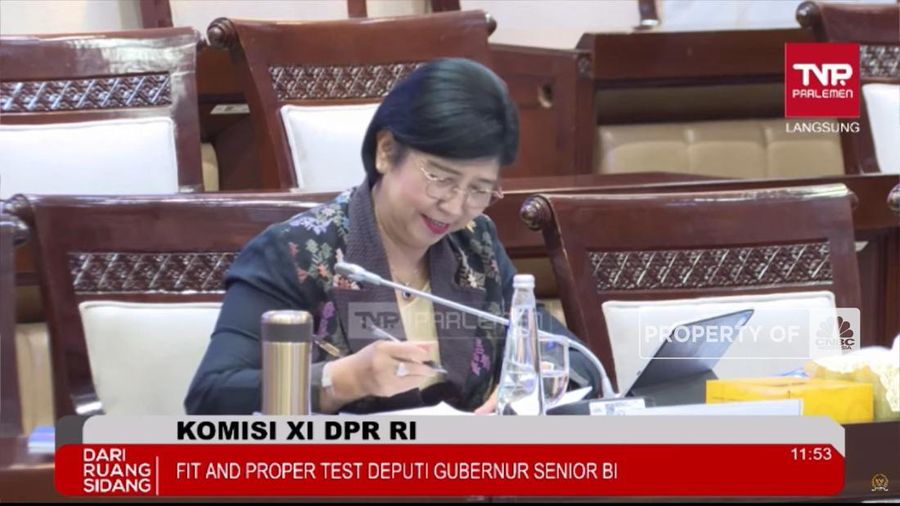 Komisi XI Dewan Perwakilan Rakyat (DPR) RI sepakati Destry Damayanti sebagai Deputi Gubernur Senior Bank Indonesia (BI) untuk masa jabatan 2024-2029.
Proses uji kepatutan dan kelayakan Destry dimulai sejak pukul 11.00 WIB. Destry memberikan paparan soal kondisi terkini dan rencana ke depan, dilanjutkan dengan tanya jawab dengan anggota Komisi XI.