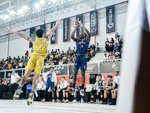 IBL 2024: Pelita Jaya Setop 16 Kemenangan Beruntun Kesatria Bengawan Solo