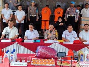 Terbongkar Produksi Oli Palsu di Tangerang Beromzet Rp 5,2 Miliar
