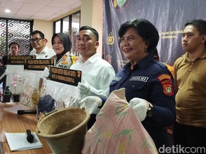 Polisi Temukan 11 Foto di Rumah Pembunuh Bocah Bekasi, Ada Pebinor