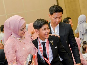 Putra Fairuz A Rafiq Tunda Liburan ke Jepang demi Kurban Untuk Palestina